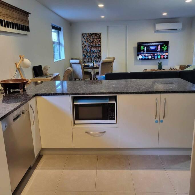 Barefoot House Pegasus Nz Waikuku