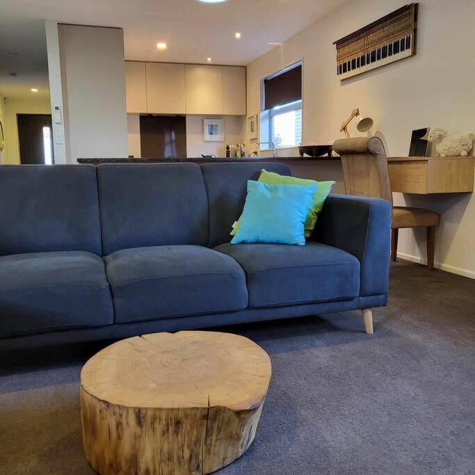 Barefoot House Pegasus Nz Holiday home